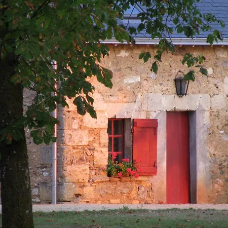 Le Domaine Des Gauliers فندق مبيت وإفطار 4*
